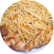 CARNE: 41 - Estrogonofe De Carne - Pizza Grande (Ingredientes: Azeitonas, Batata Palha, Champignon, Estrogonofe de Filé Mignon, Molho, Mussarela, Orégano)