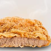 Filé à Parmegiana: Filé Carne - Médio - Serve 2 (Ingredientes: Espaguete, Filé Carne Bovina Empanada, Molho Especial de Tomate Le Masse, Queijo Mussarela Gratinado, Queijo Parmesão Ralado)