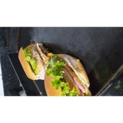 Hambúrguer: N-02-BEBEL - Hambúrguer (Ingredientes: + 1 Carne Bovina, Alface, Batata Palha, Milho, Pão, Tomate)
