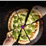 Tradicionais: 05- Shabum (Brócolis) - Pizza Grande (Ingredientes: Alho Poró, Brócolis, Catupiry, Molho de Tomate, Mussarela)