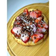 Doces: SENSAÇÃO - Pizza Doce (Ingredientes: Chocolate Ao Leite, Granulé, Leite Condensado, Morango)