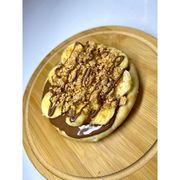 Doces: BANANA COM PAÇOCA - Esfiha (Ingredientes: Banana, Chocolate Ao leite, Paçoca)