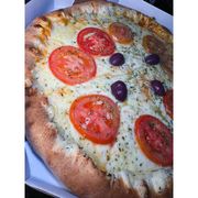 Promocionais: MUSSARELA - Pizza (Ingredientes: Azeitonas, Molho de tomate artesanal, Mussarela, Orégano, Tomate)