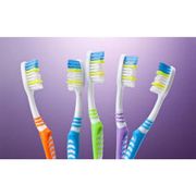 Higiene Pessoal: Escova Dente - Mercado