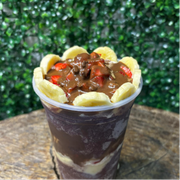 Sugestões: ChocoTine Cream 700ml - Combo (Ingredientes: Açai, Chocotine Crean, Fruta: Banana, Fruta: Morango, Leite Condensado, Leite em Pó)