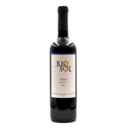 Nacional: Rio Sol Syrah - Feito com uvas Syrah do Vale do São Francisco, em Pernambuco. Apresenta cor vermelho-rubi com tons violeta, aromas de ameixa e frutos silvestres frescos envoltos por notas florais.