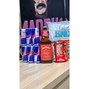 combos com 6 Red Bull: Combo Jack Daniel
