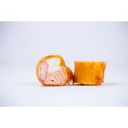 Hot Rolls: hot haru sem arroz 8 uni. - massa de harumaki , salmão cru , kani , creean cheese, tare , cebolinha e gergelim moido