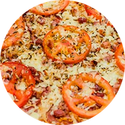 Especiais: 45-Bacon - Pizza Grande Redonda (8 Fatia) (Ingredientes: Molho de Tomate, Mussarela, Rodelas de Tomate, Bacon, Orégano)