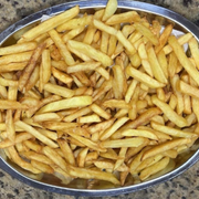 Porções: Fritas Simples - Grande (Ingredientes: Batata Frita)