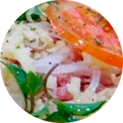 Tradicionais: 02-Napolitana - Pizza Grande Redonda (8 Fatia) (Ingredientes: Molho de Tomate, Mussarela, Apresuntado, Tomate, Pimentão, Orégano)