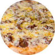 Presidenciais: 61-Coraçãozinho - Pizza Grande Redonda (8 Fatia) (Ingredientes: Molho de Tomate, Mussarela, Coração de Frango ao Molho Madeira, Tomate Cereja, Orégano, Cebola)