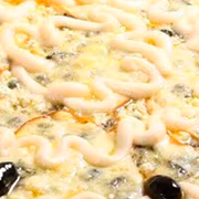 Especiais: 26-5 Queijos - Pizza Grande Quadrada (16 Fatias) (Ingredientes: Molho de Tomate, Mussarela, Catupiry, Cheddar, Parmesão, Provolone, Orégano)