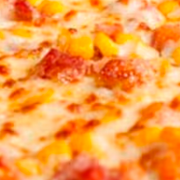 Especiais: 37-Carijó - Pizza Grande Quadrada (16 Fatias) (Ingredientes: Molho de Tomate, Mussarela, Frango Desfiado, Ovos, Catupiry, Milho, Orégano)