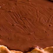 Doces Tradicionais: 22-Chocolate - Pizza Grande Quadrada (16 Fatias) (Ingredientes: Mussarela, Chocolate Preto, Geleia de Morango)