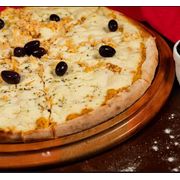 Promo 3: 34.Frango Catupiry - Pizza Grande (Ingredientes: Molho da Casa, Frango Desfiado, Catupiry Original, Azeitona)