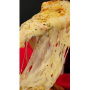 Promo 3: 44.Mussarela Turbinada - Pizza Grande (Ingredientes: Molho da Casa, 500g de Mussarela, Tomate, Azeitona)