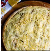 Promo 1: 10.Mussapalha - Pizza Grande (Ingredientes: Molho da Casa, Mussarela, Batata Palha, Azeitona)
