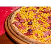 Especiais 3: 84.Frango Nobre - Pizza Grande (Ingredientes: Molho da Casa, Frango Desfiado, Catupiry Original, Calabresa, Milho, Azeitona)
