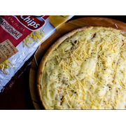 Especiais 1: Frango Crocante - Pizza Grande (Ingredientes: Molho da Casa, Frango Desfiado, Catupiry Original, Batata Palha, Azeitona)