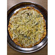 Especiais: 5 Queijos - Pizza Grande (Ingredientes: Catupiry, Gorgonzola, Molho, Mussarela, Orégano, Parmesão, Provolone)