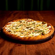 Salgadas: 22-Portuguesa - Pizza Grande (Ingredientes: Azeitonas, Cebola, Ervilha, Milho, Molho de Tomate, Mussarela, Orégano, Ovos, Palmito, Presunto)