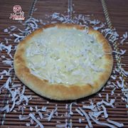 Esfihas Doces: Esfiha doce de Ninho com Coco - Deliciosa esfiha doce contendo creme de leite ninho e coco ralado