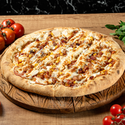 Premium: Lombinho Supremo - Pizza Grande (Ingredientes: Bacon, Champignon, Finalizada com orégano, Lombo, Milho, Molho, Mussarela, Requeijão)