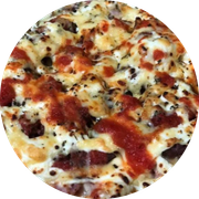 Premium: Parmegiana - Pizza Grande (Ingredientes: Molho, Tiras de Filé Mignon, Catupiry, Presunto, Mussarela, Parmesão)