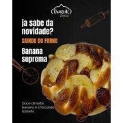 Esfihas Doces: Esfiha Banana Suprema - Esfiha de doce de leite, banana e chocolate branco tostado.