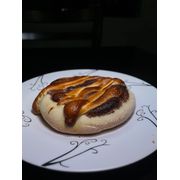 Esfihas Doces: Esfiha dois amores - Esfiha de chocolate branco e preto tostado.