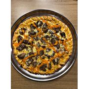 Nobres: Coração - Pizza Grande (Ingredientes: Cheddar, Coração ao Molho Especial da Casa, Molho, Mussarela, Orégano)