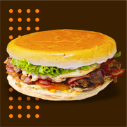 Xis Brood: X-brood Bacon - Xis (Ingredientes: Pão, Tomate, Milho, Hambúrguer Bovino, Bacon, Ovo, Presunto, Muçarela, Ketchup, Mostarda, Maionese Verde)
