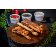 ENTRADAS: Palitos de pizza com 3 molhos - ENTRADAS (Ingredientes: Molho de alho, molho de tomate da casa, Molho Pesto, Palitos de pizza)