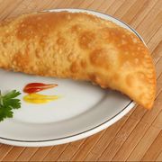 Pastéis fritos: 4 queijos - PASTÉIS - 26CM (Ingredientes: Catupiry, mussarela, parmesão, provolone)