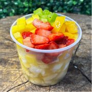 Salada de Fruta: Monte sua Salada Frutas 500 ml - Copo de Salada de Frutas (Ingredientes: Mínimo 5 Opções de frutas)
