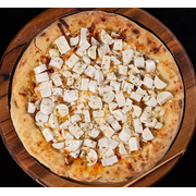 Tradicionais: Palmito - Pizza Família (Ingredientes: Massa de Longa Fermentação, Molho da Casa, Mussarela, Orégano, Palmito)
