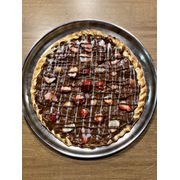 Doces: Sensação - Pizza Grande (Ingredientes: Chocolate Preto, Creme de Leite, Leite Condensado, Morango, Mussarela)