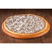 Doce tradicional: Prestígio - Pizza Gigante (Ingredientes: Creme de Leite, Mussarela, Chocolate Preto, Coco Ralado, Leite Condensado)
