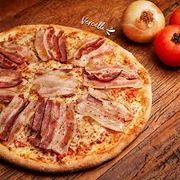 Tradicionais: Bacon - Pizza Gigante (Ingredientes: Molho de Tomate, Mussarela, Bacon, Orégano)