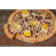 Especiais: Atum a Portuguesa - Pizza Gigante (Ingredientes: Molho de Tomate, Mussarela, Atum, Cebola, Azeitona, Ovos cozidos, Orégano)