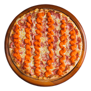 Tradicionais: Calabresa c/ Cheddar - Pizza Gigante (Ingredientes: Molho de Tomate, Mussarela, Calabresa, Cheddar, Orégano)