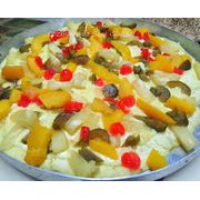Doce tradicional: Califórnia - Pizza Gigante (Ingredientes: Creme de Leite, Mussarela, Abacaxi, Pêssego, Figo, Cereja, Leite Condensado)