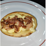 Esfihas Especiais: Catubacon - Esfiha (Ingredientes: Bacon, Requeijão Cremoso)