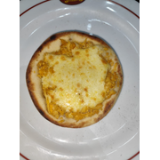Esfihas Especiais: Frango Com Mussarela - Esfiha (Ingredientes: Frango Desfiado, Mussarela)