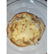 Esfihas Especiais: Peruana - Esfiha (Ingredientes: Atum, Cebola, Mussarela)