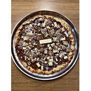 Doces: Bis Branco - Pizza Grande (Ingredientes: bis, Chocolate Preto, Creme de Leite, Leite Condensado, Mussarela)