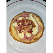 Esfihas Especiais: Presunto - Esfiha (Ingredientes: Bacon, Presunto, Requeijão Cremoso)