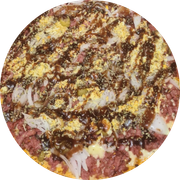 Especiais: 17- Turbulência - Pizza Grande (Ingredientes: Molho, Mussarela, Calabresa Moída Apimentada, Ovo, Molho Barbecue, Azeitona, Cebola, Orégano)