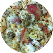 Pizzas Tradicionais: Portuguesa - Pizza Grande (Ingredientes: Molho Especial, Presunto, Milho, Ervilha, Palmito, Cebola, Ovo, Mussarela, Tomate, Azeitona, Orégano)